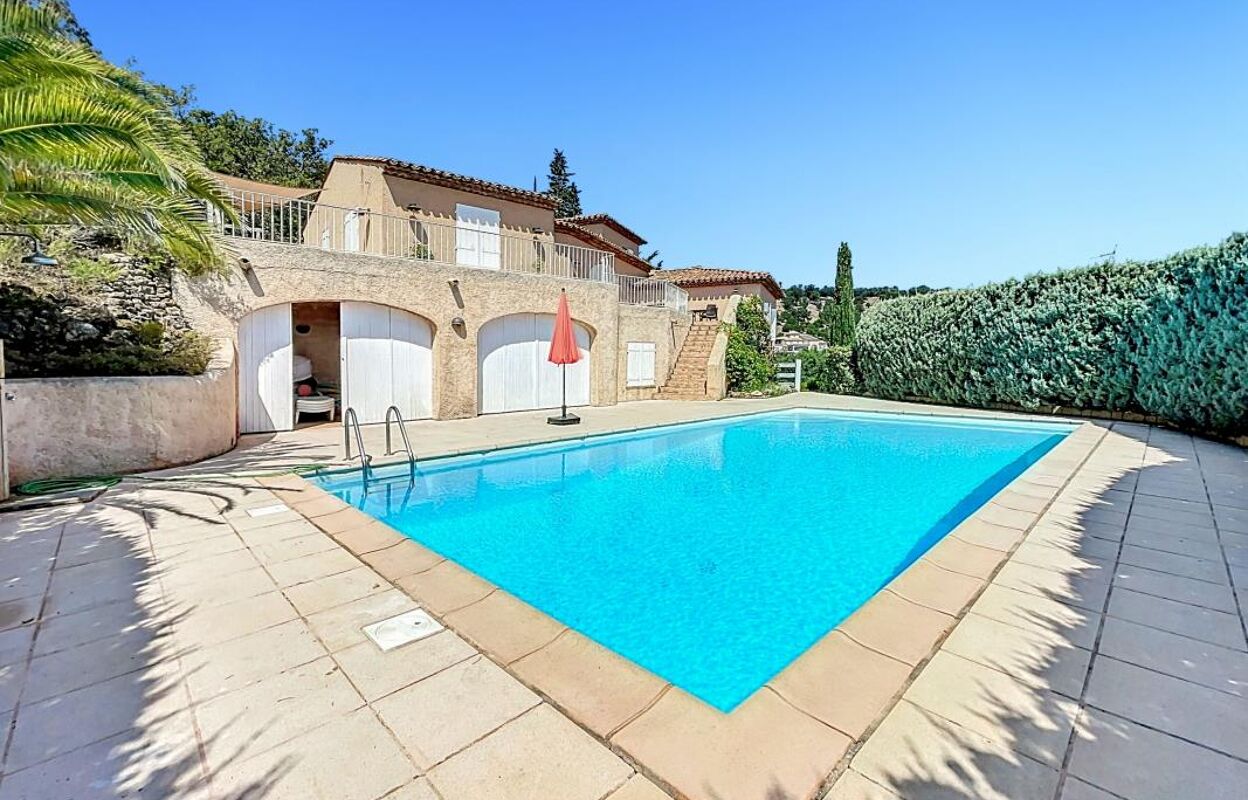 maison 6 pièces 168 m2 à vendre à Roquebrune-sur-Argens (83520)