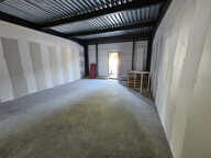 Commerce 1 pièce 90 m² — photo 3