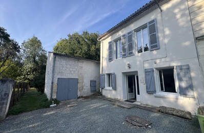 MAISON DE VACANCES AU BORD DE L'EAU — photo du bien
