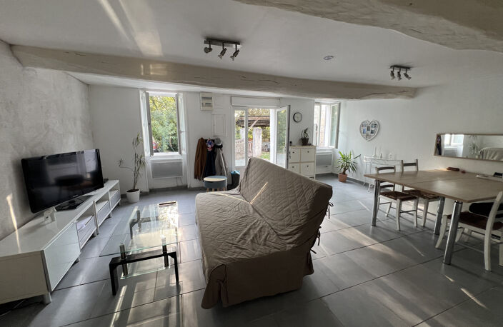 MAISON DE VACANCES AU BORD DE L'EAU — photo 4