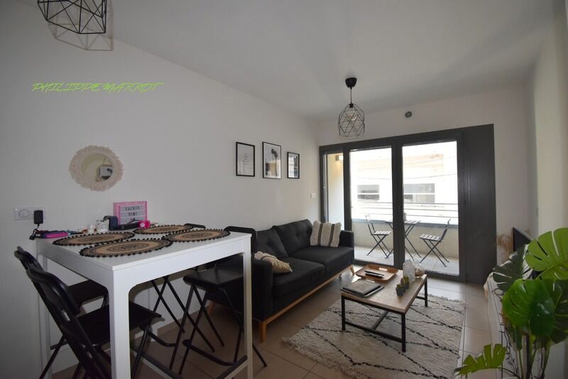 Appartement 2 pièces  à vendre Nîmes 30000