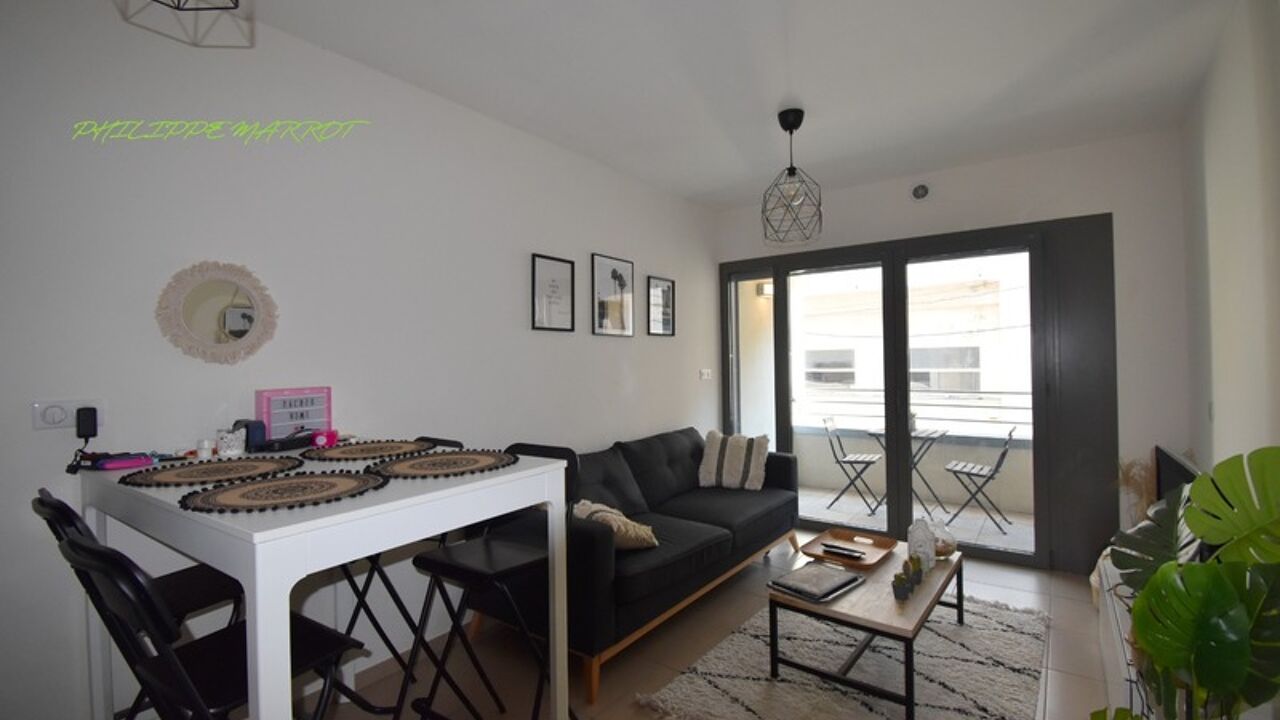 appartement 2 pièces 47 m2 à vendre à Nîmes (30000)