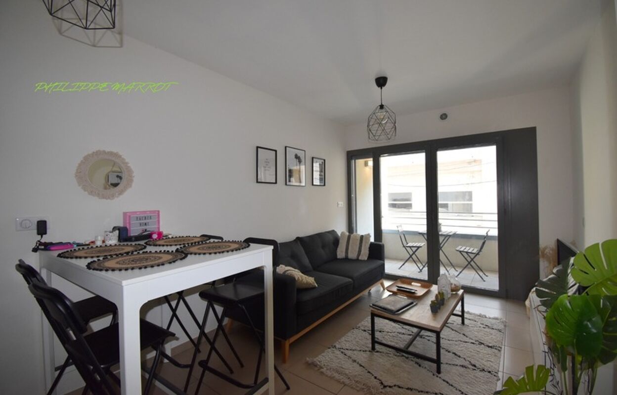 appartement 2 pièces 47 m2 à vendre à Nîmes (30000)