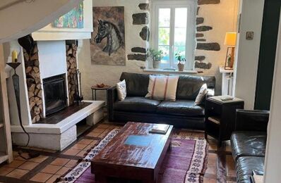 location maison 2 200 € CC /mois à proximité de Mouguerre (64990)