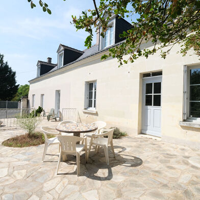 Maison 8 pièces 265 m²