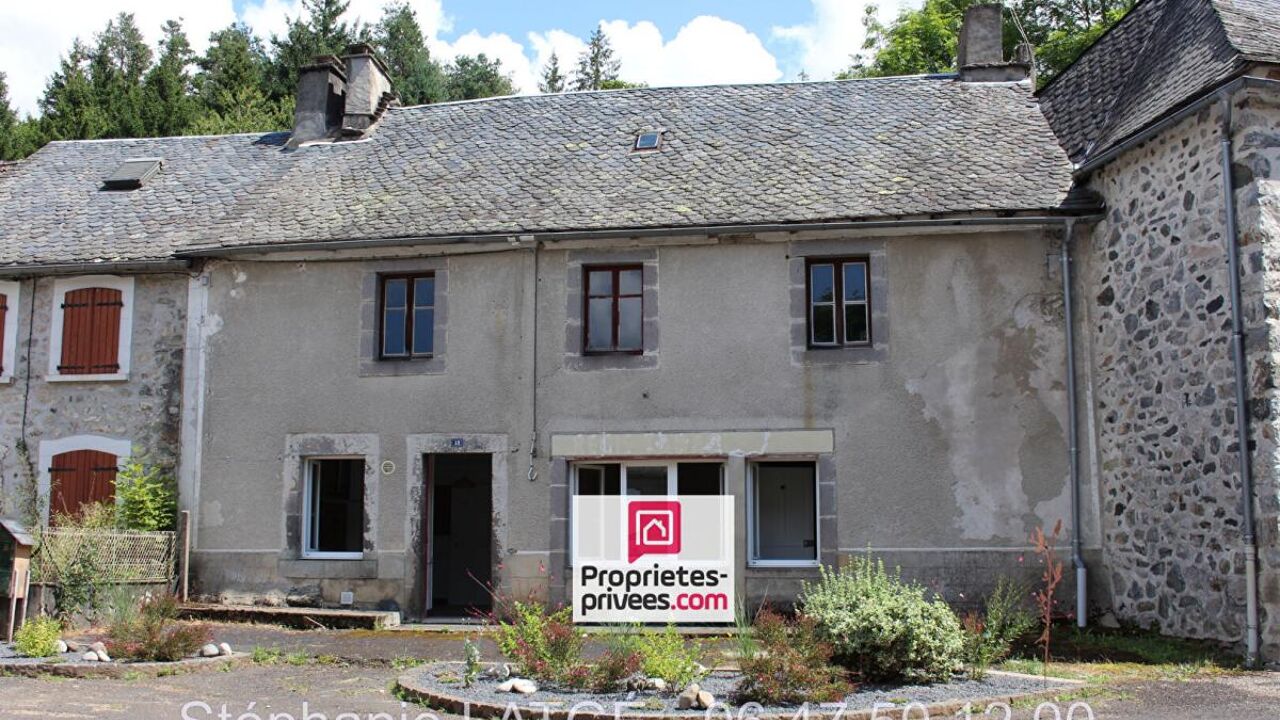 maison 7 pièces 118 m2 à vendre à Saint-Amandin (15190)