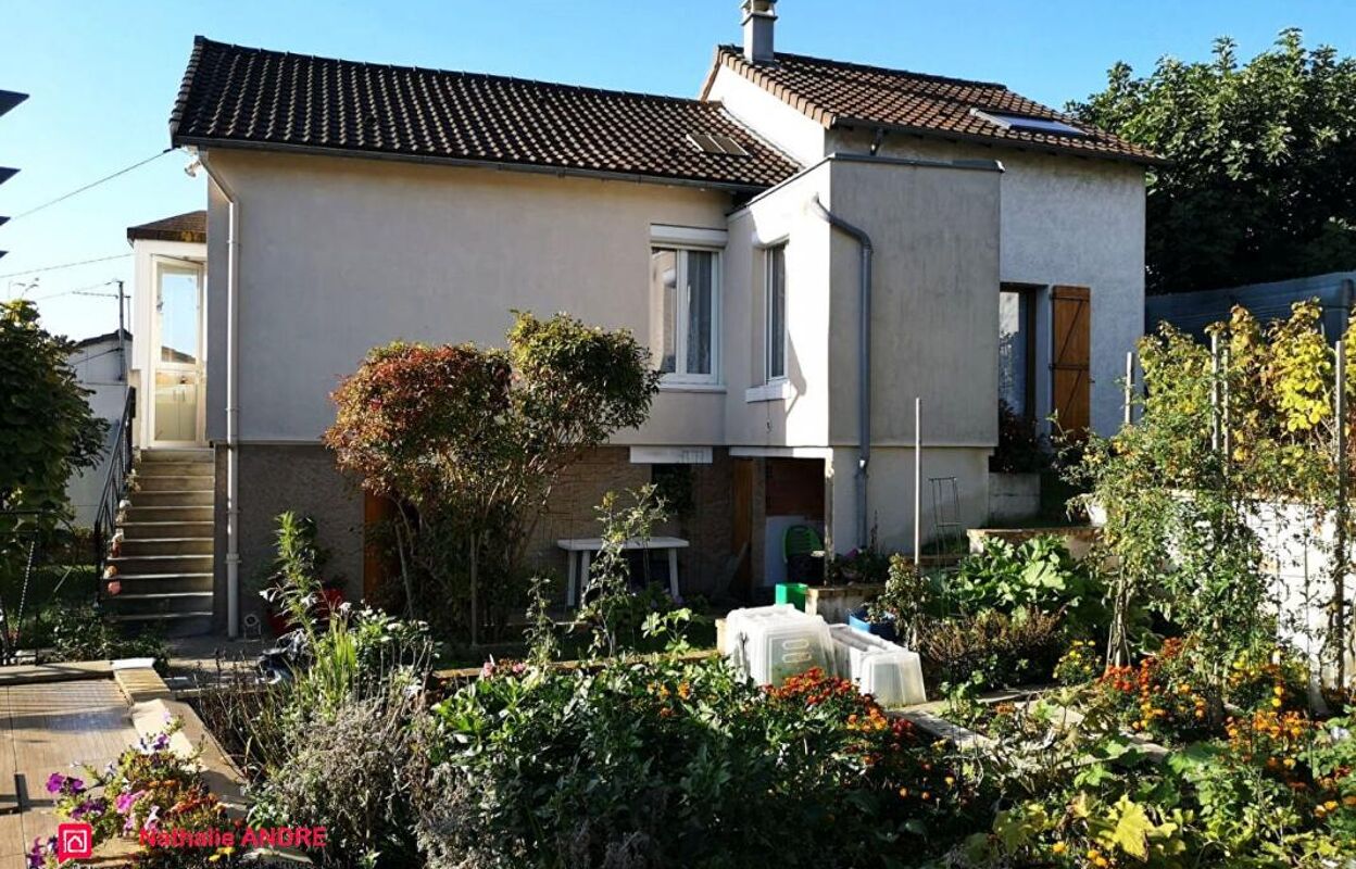 maison 6 pièces 100 m2 à vendre à Juziers (78820)