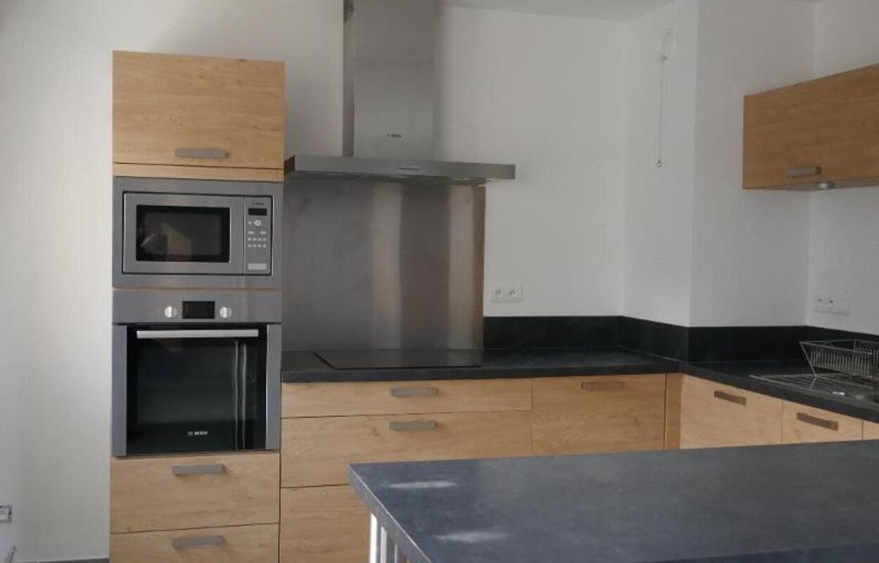 appartement 3 pièces 87 m2 à louer à Saint-Étienne (42000)