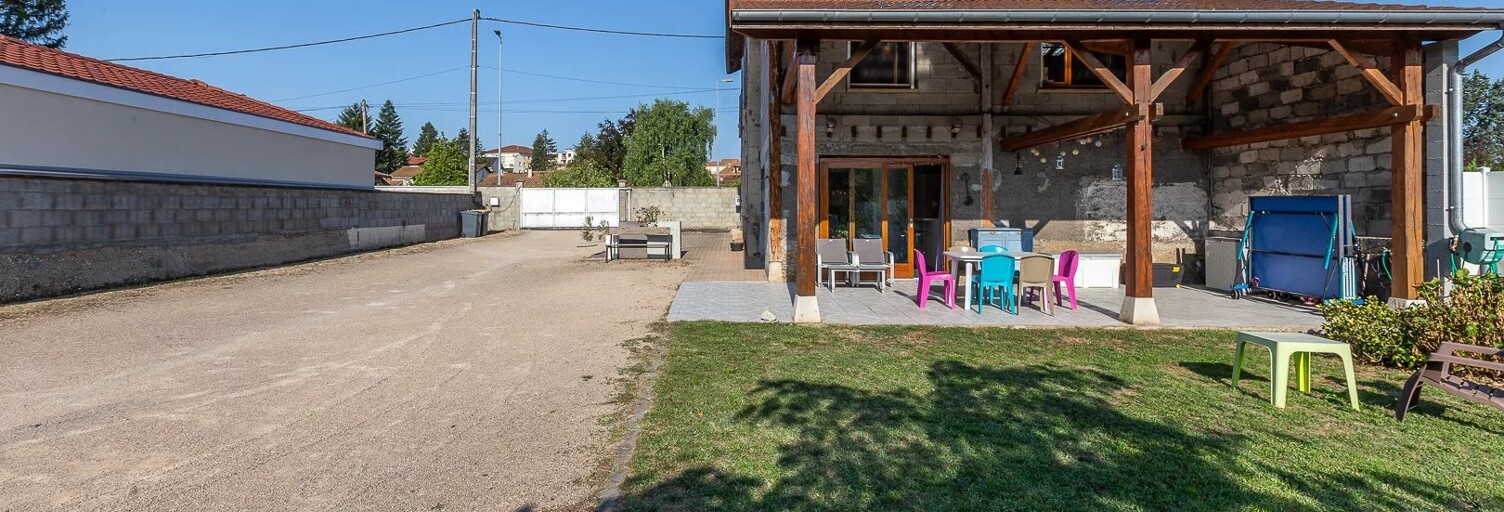 Maison 8 Pièces 245 m² à vendre à Pont-de-Chéruy (38230)