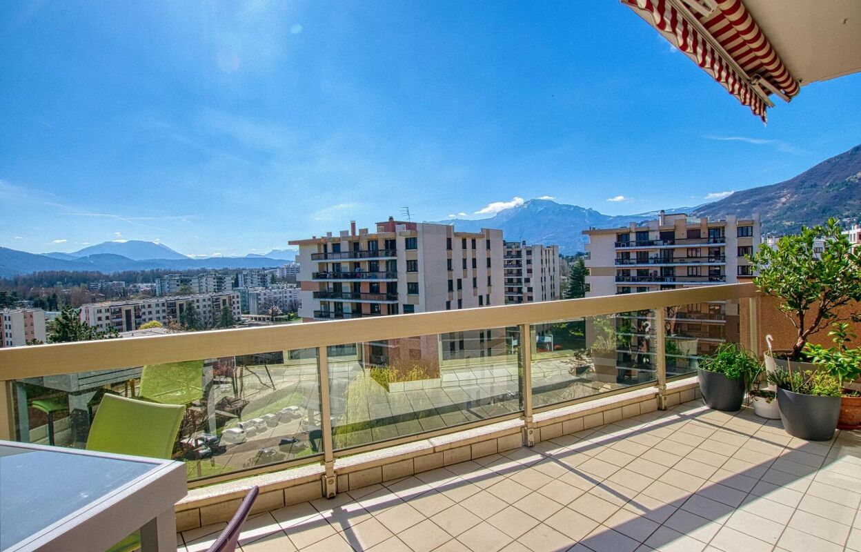 appartement 4 pièces 119 m2 à vendre à Meylan (38240)