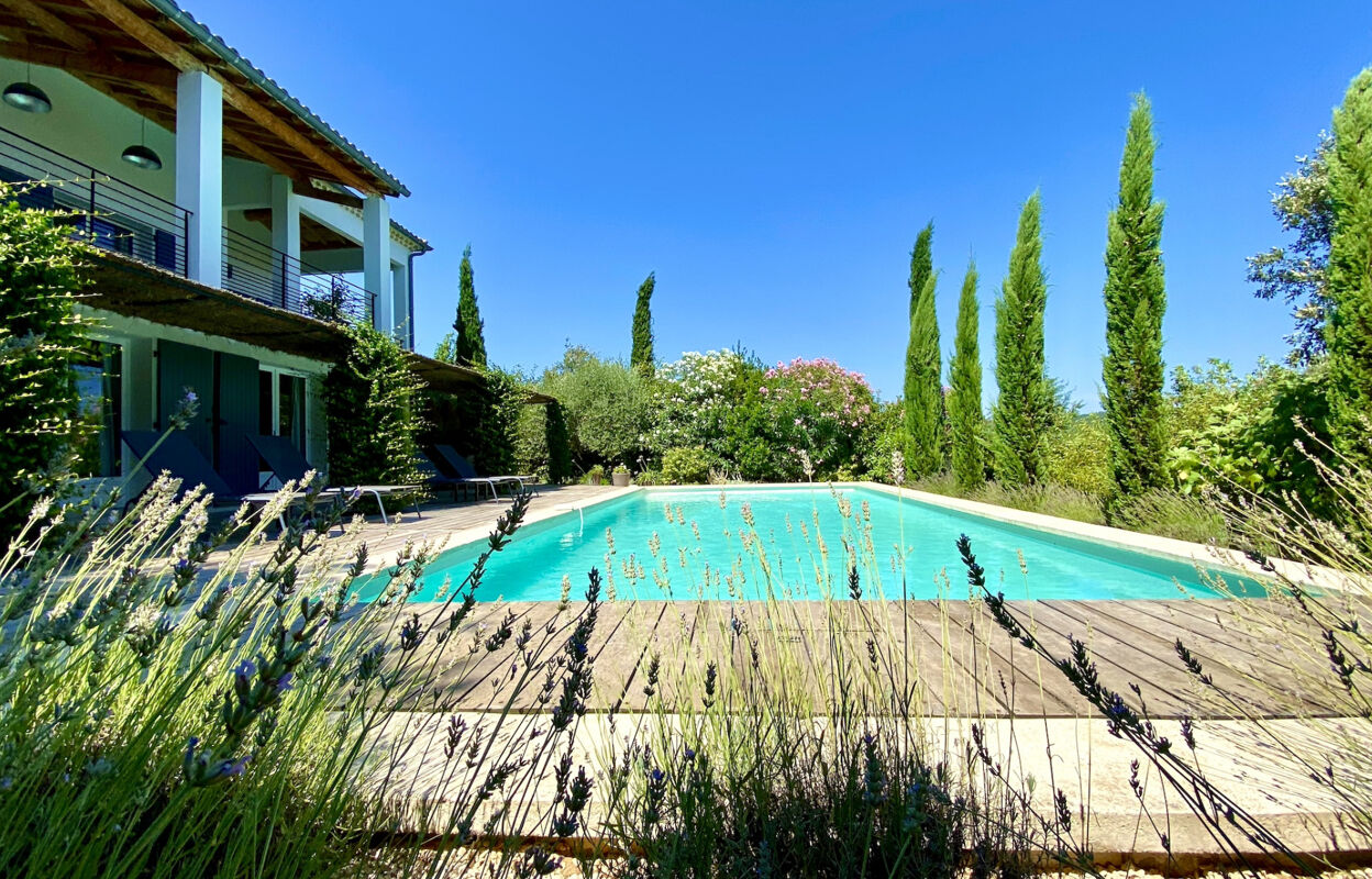 maison 16 pièces 412 m2 à vendre à Uzès (30700)