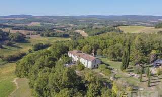 Maison 11 Pièces 330 m² à vendre à Castelnau-de-Montmiral (81140)