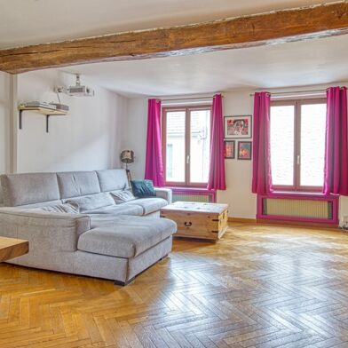 Maison 6 pièces 151 m²