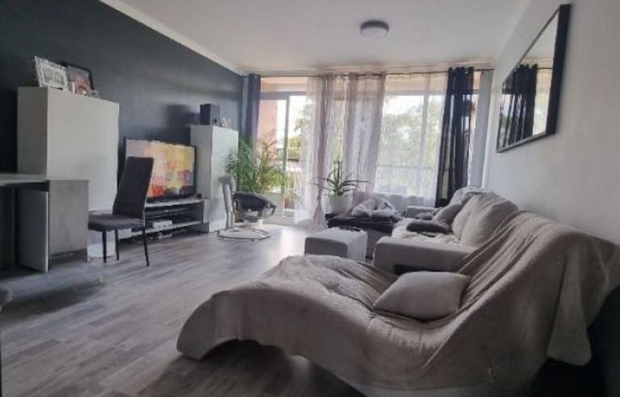 appartement 3 pièces 69 m2 à vendre à Survilliers (95470)