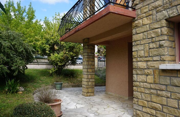 Maison dans quartier calme — photo 2