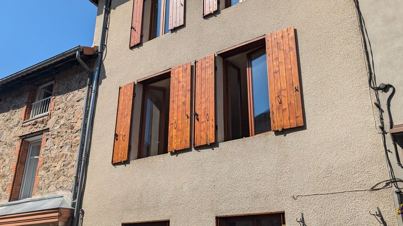 maison 8 pièces 128 m2 à vendre à Lalouvesc (07520)