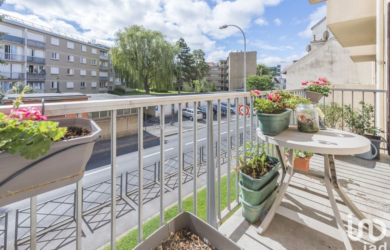 appartement 2 pièces 44 m2 à vendre à Chaville (92370)