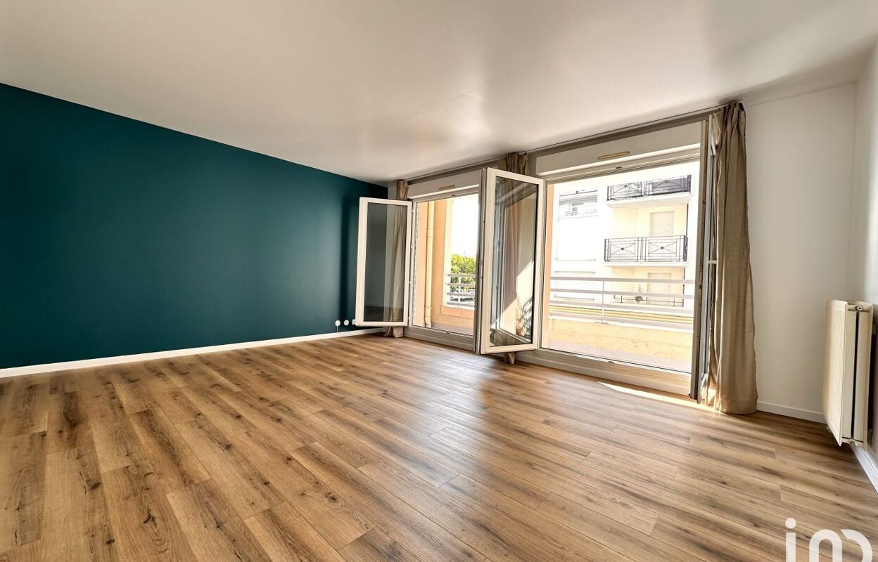 appartement 3 pièces 69 m2 à vendre à Bussy-Saint-Georges (77600)