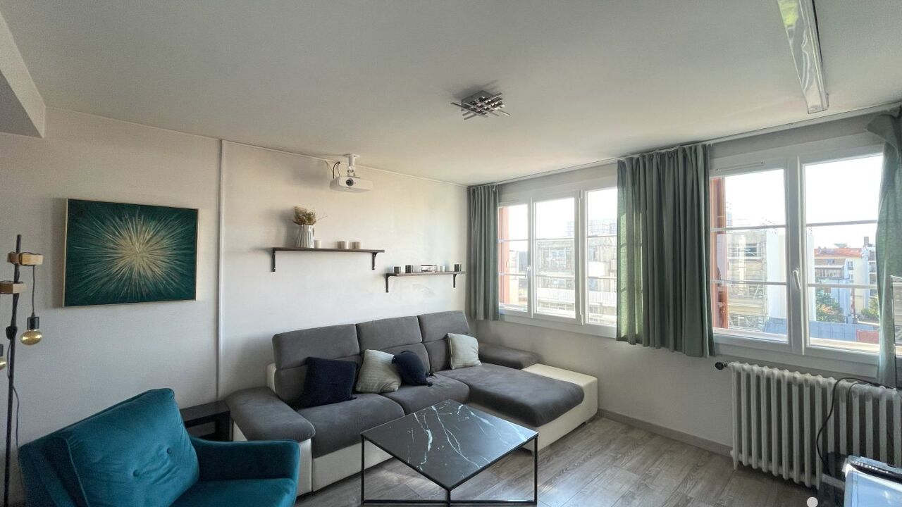 appartement 2 pièces 51 m2 à louer à Issy-les-Moulineaux (92130)