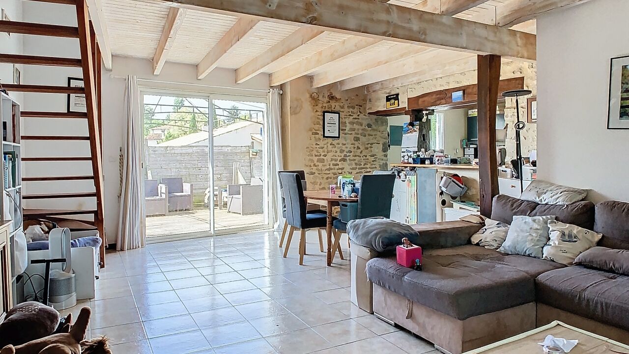 maison 4 pièces 100 m2 à vendre à Saint-Félix (17330)