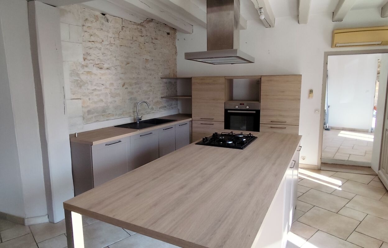 maison 5 pièces 112 m2 à vendre à Vérines (17540)