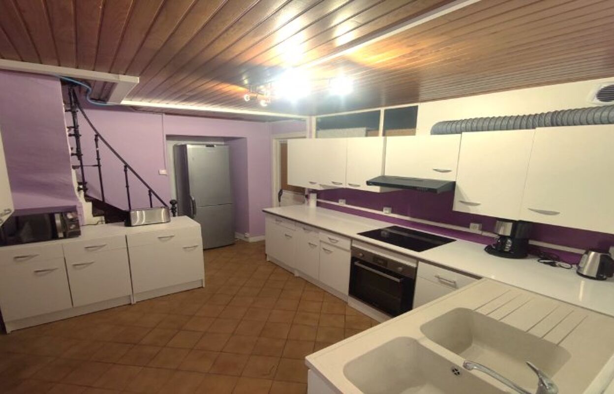 immeuble  pièces 120 m2 à vendre à Salins-les-Bains (39110)