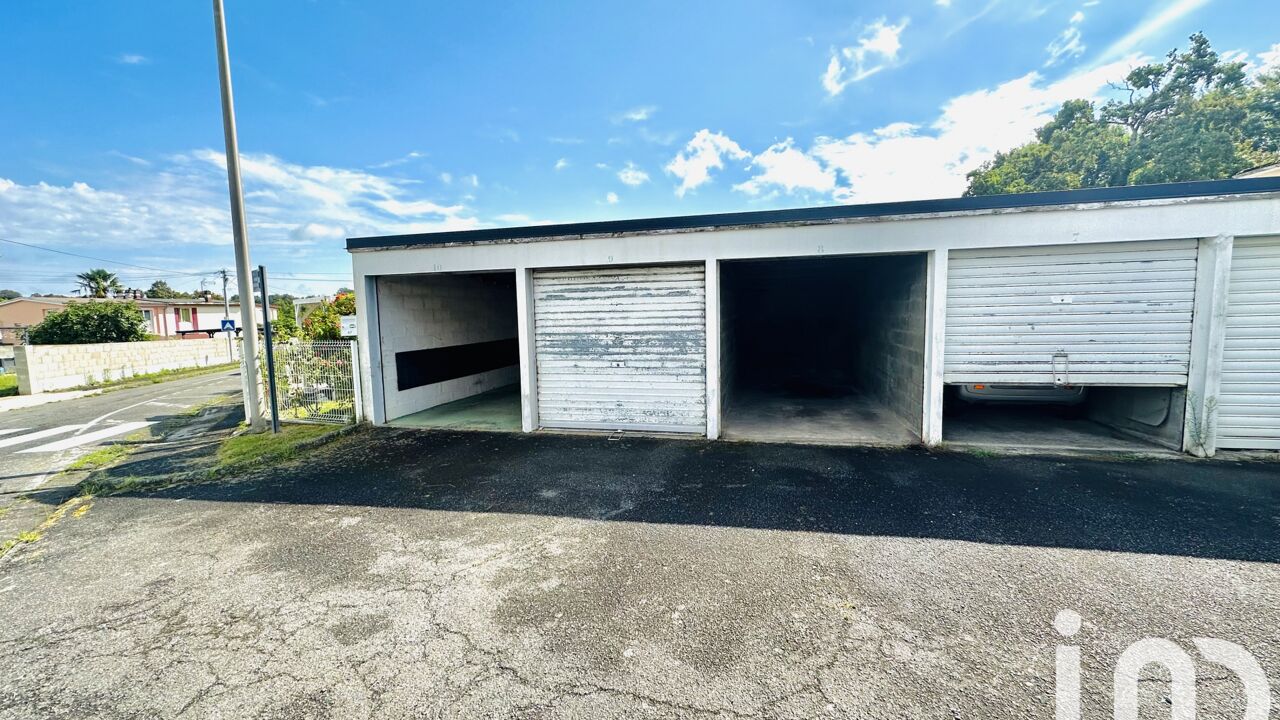 garage  pièces 15 m2 à vendre à Mourenx (64150)