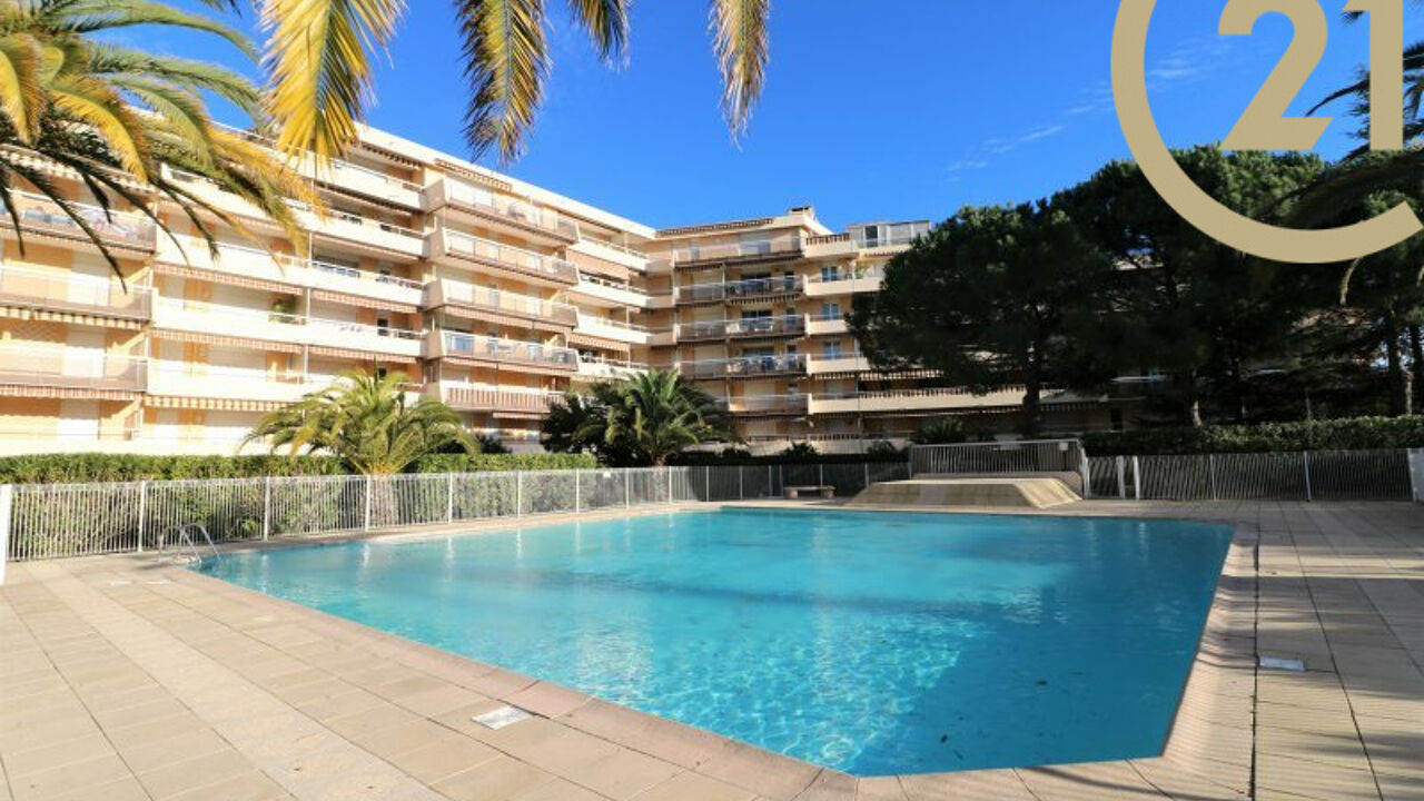 appartement 3 pièces 80 m2 à vendre à Fréjus (83600)