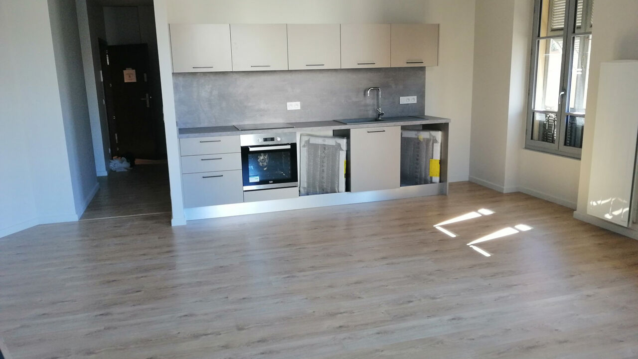 appartement 3 pièces 65 m2 à louer à Nice (06000)