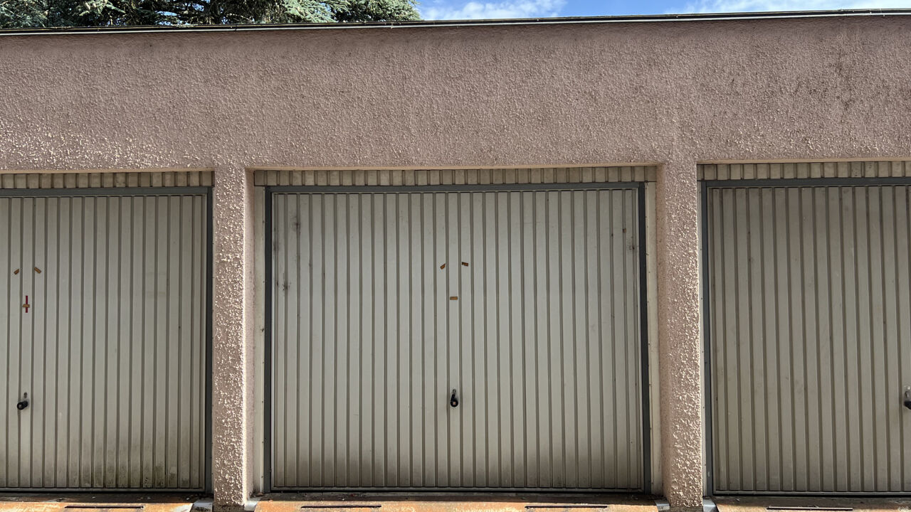 garage  pièces 14 m2 à vendre à Rodez (12000)