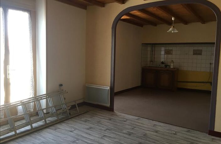 Vente immeuble   Sainte-Bazeille (47180) — photo 3