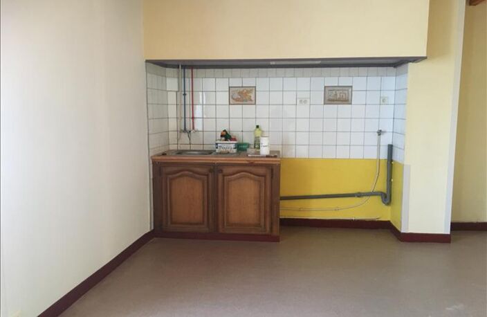 Vente immeuble   Sainte-Bazeille (47180) — photo 4