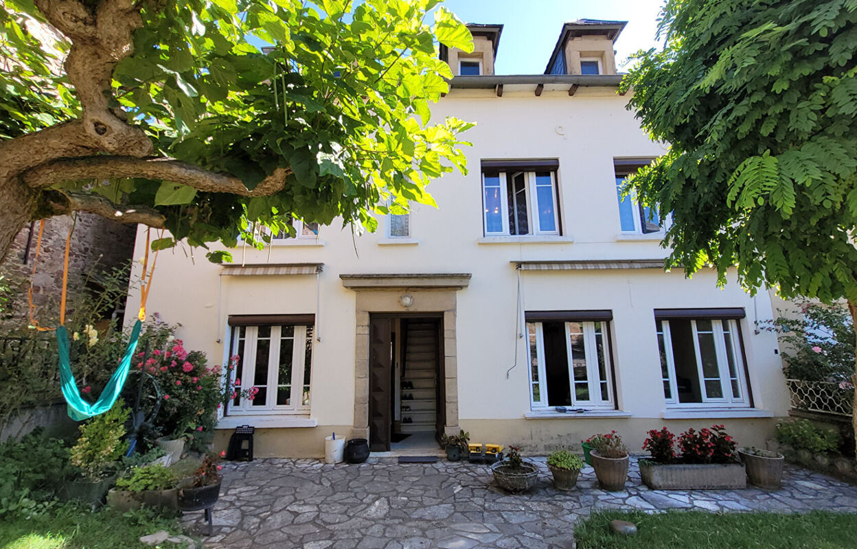 maison 6 pièces 130 m2 à vendre à Flavin (12450)