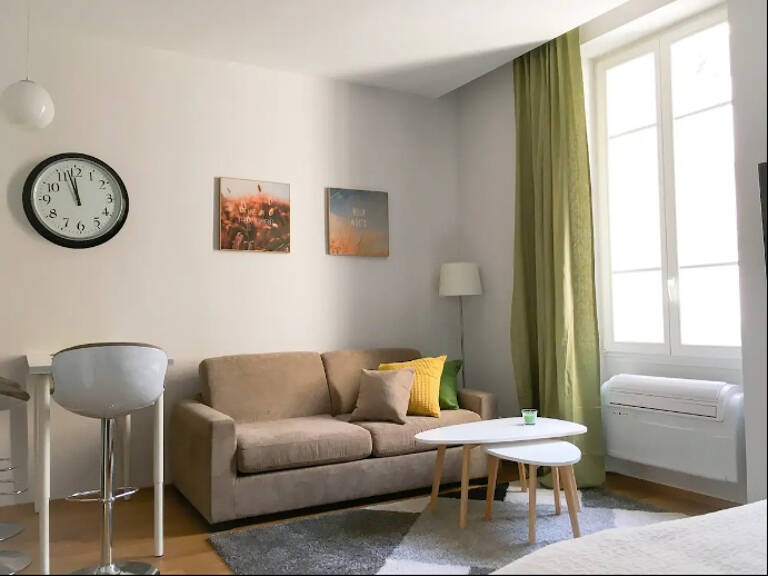 CANNES CENTRE BANANE APPARTEMENT 31M2 150M DU PALAIS DES FES — photo 1