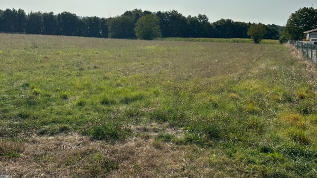 terrain  pièces 1000 m2 à vendre à Salles-de-Barbezieux (16300)