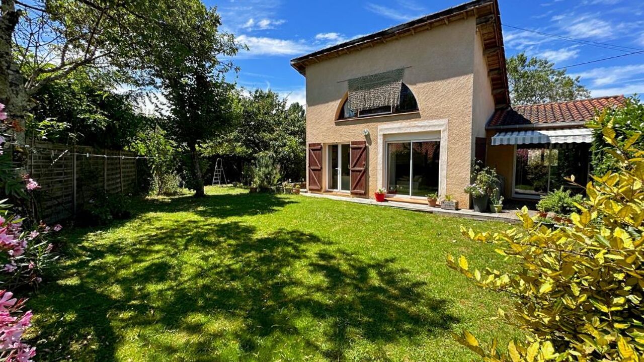 maison 6 pièces 141 m2 à vendre à Gaillac (81600)