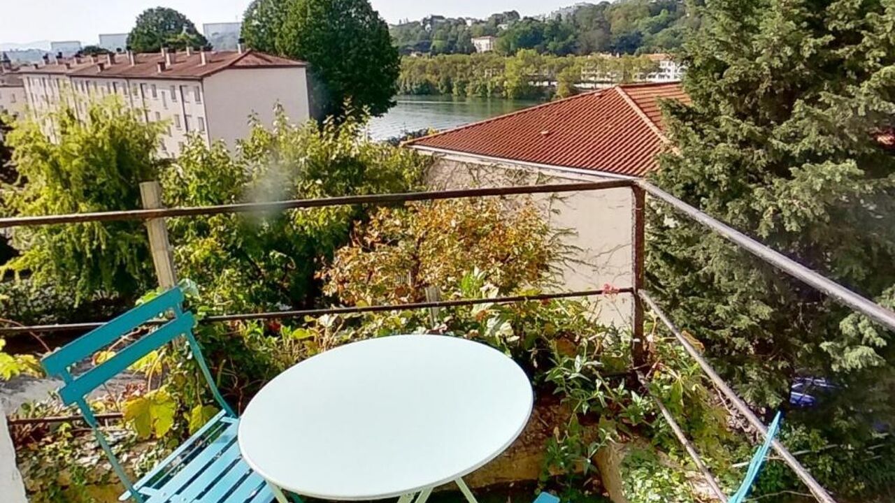 appartement 2 pièces 50 m2 à vendre à Caluire-Et-Cuire (69300)