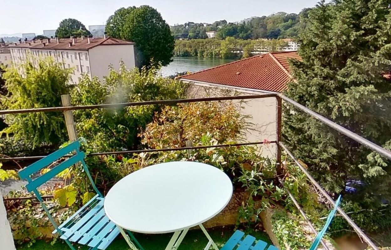 appartement 2 pièces 50 m2 à vendre à Caluire-Et-Cuire (69300)