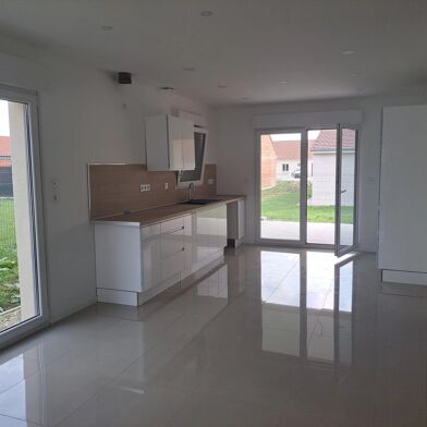 Maison 5 pièces 254400 €