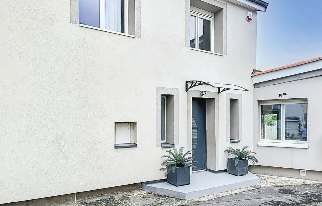 maison 5 pièces 146 m2 à vendre à Aulnat (63510)