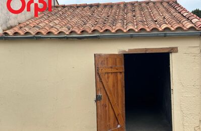 vente maison 24 000 € à proximité de Saint-Hippolyte (17430)