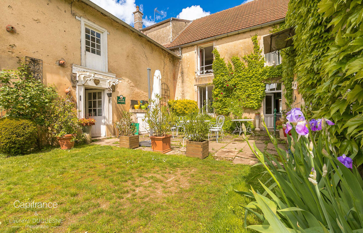 maison 7 pièces 235 m2 à vendre à Grancey-le-Château-Neuvelle (21580)