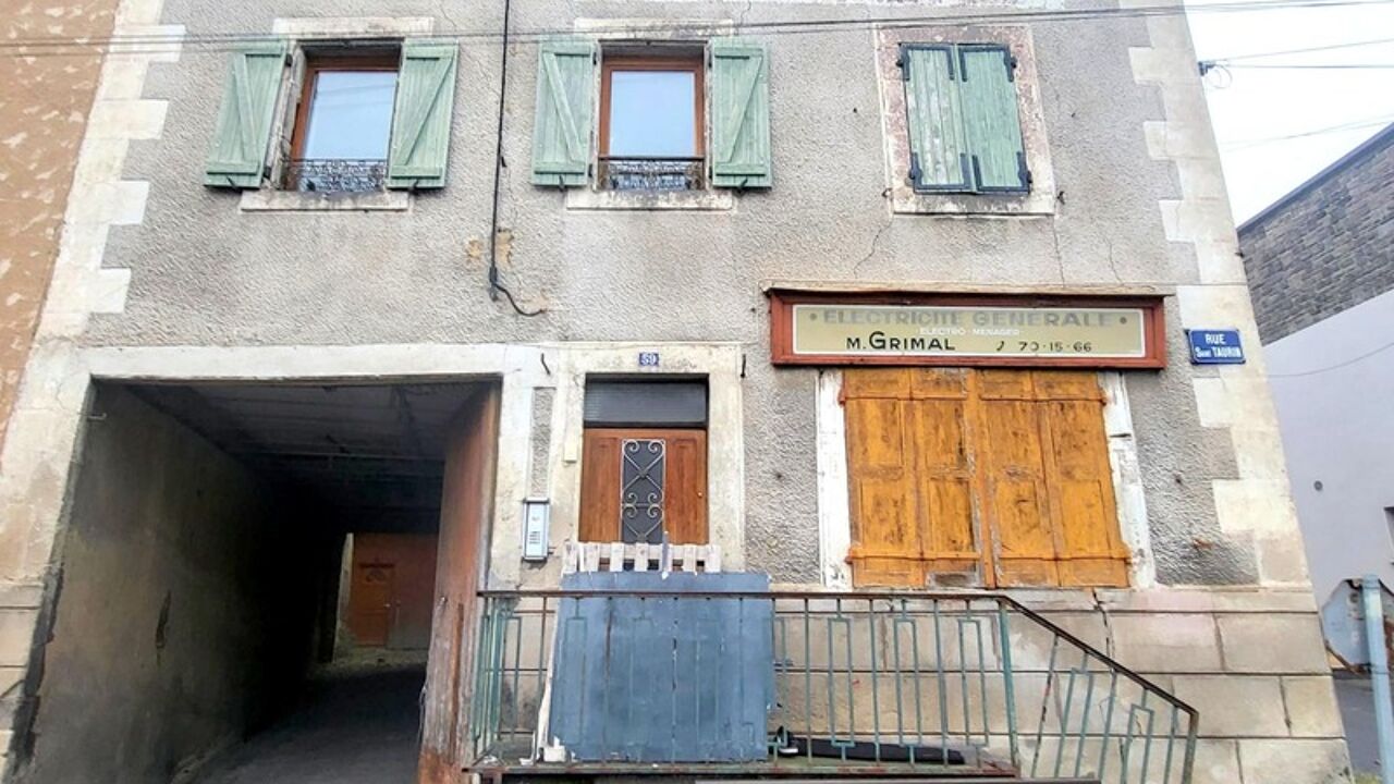 immeuble  pièces 416 m2 à vendre à Orléat (63190)