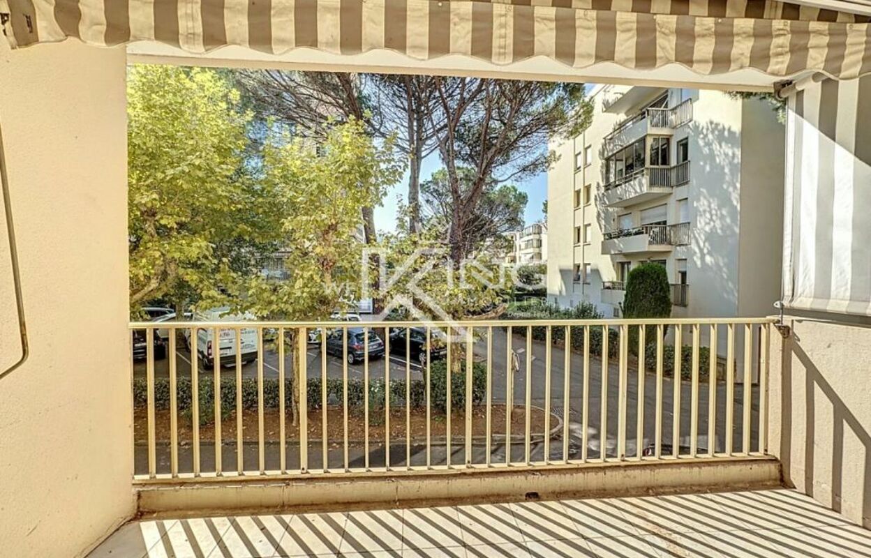 appartement 3 pièces 66 m2 à vendre à Saint-Raphaël (83530)