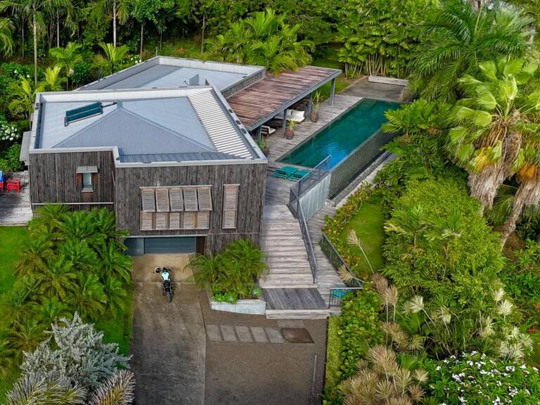 Le François / Villa d'architecte avec vue mer, piscine et villa d'amis — photo 1