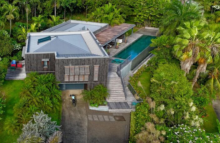 Le François / Villa d'architecte avec vue mer, piscine et villa d'amis — photo 2