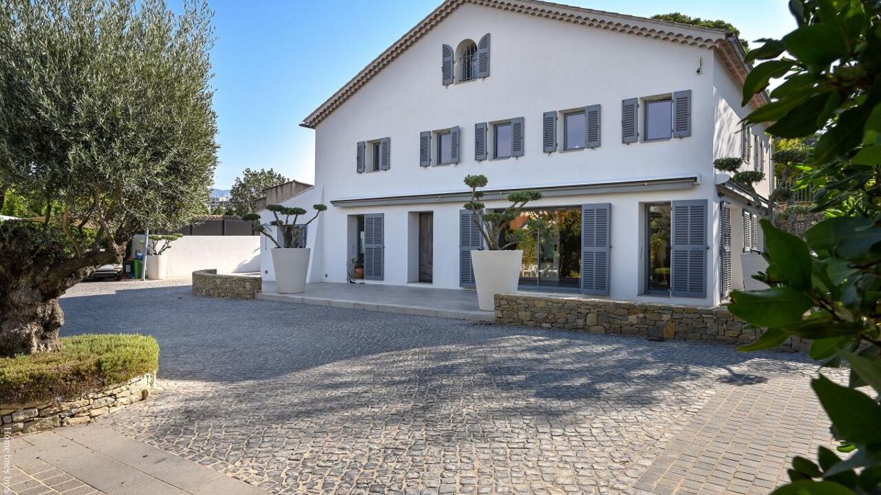 maison 6 pièces 400 m2 à vendre à Toulon (83000)