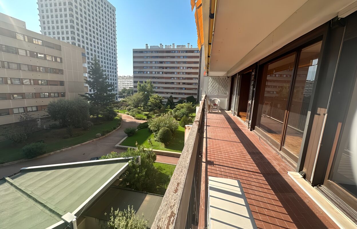 appartement 4 pièces 107 m2 à vendre à Marseille 6 (13006)