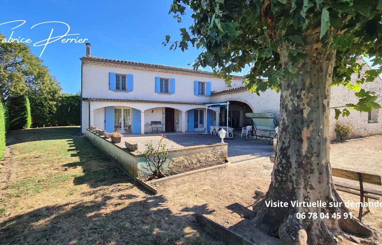 maison 9 pièces 333 m2 à vendre à Bonlieu-sur-Roubion (26160)