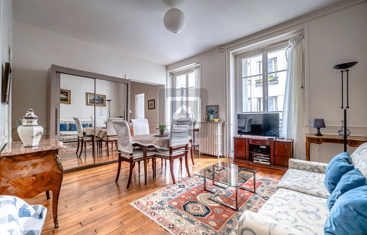 appartement 2 pièces 44 m2 à vendre à Paris 1 (75001)